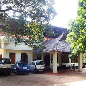  Hotel Gowri Heritage India